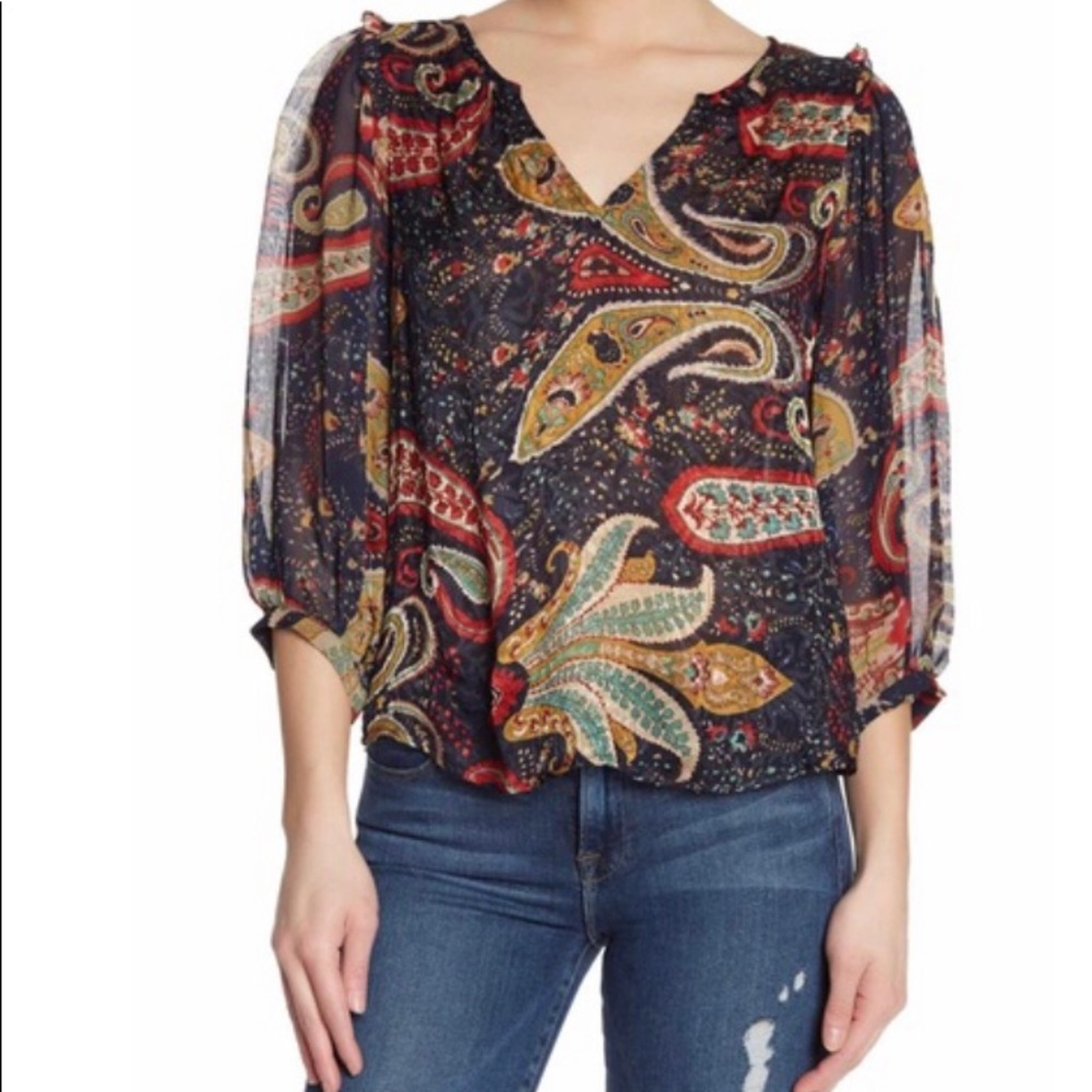 VELVET by Graham & Spencer Sheer Paisley V-Neck Top Size Small